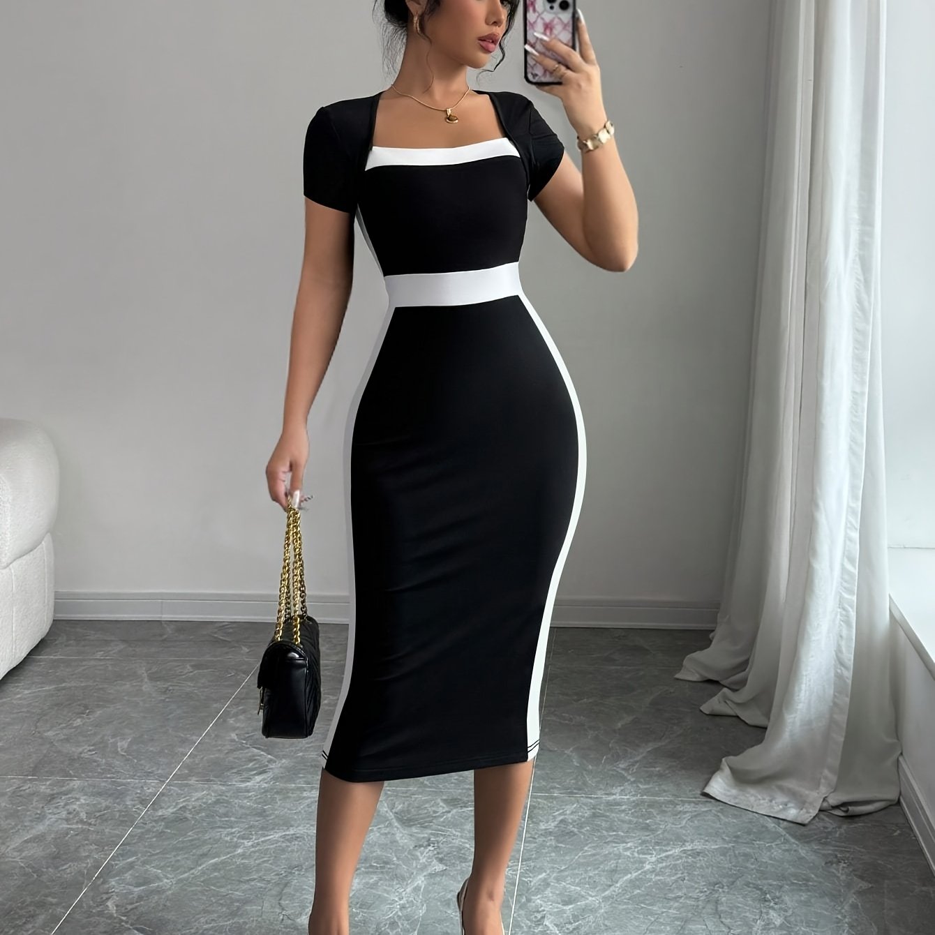 Clara Essential Dress